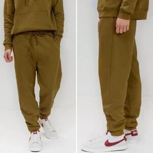 Girlfriend collective thorn mid rise joggers